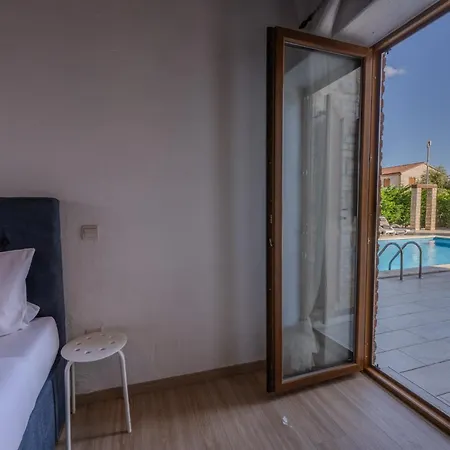 Sonne In Paradis * Butkovići